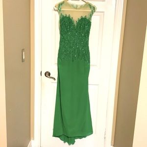 Green brand new prom dress very gorgeous